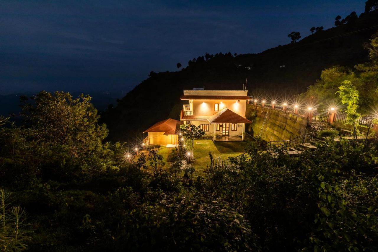 Villa by Mountain Homes- Lansdowne - Bed and Breakfast Lansdowne