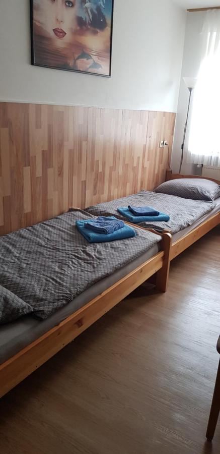Habitación Doble Pequeña - 2 camas