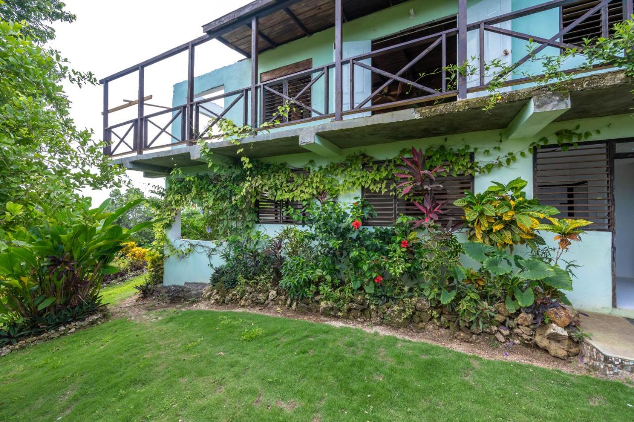 Coyaba 1 Bedroom Unit - Embrace Tranquility in the Hanover Countryside - B&B Orange Bay