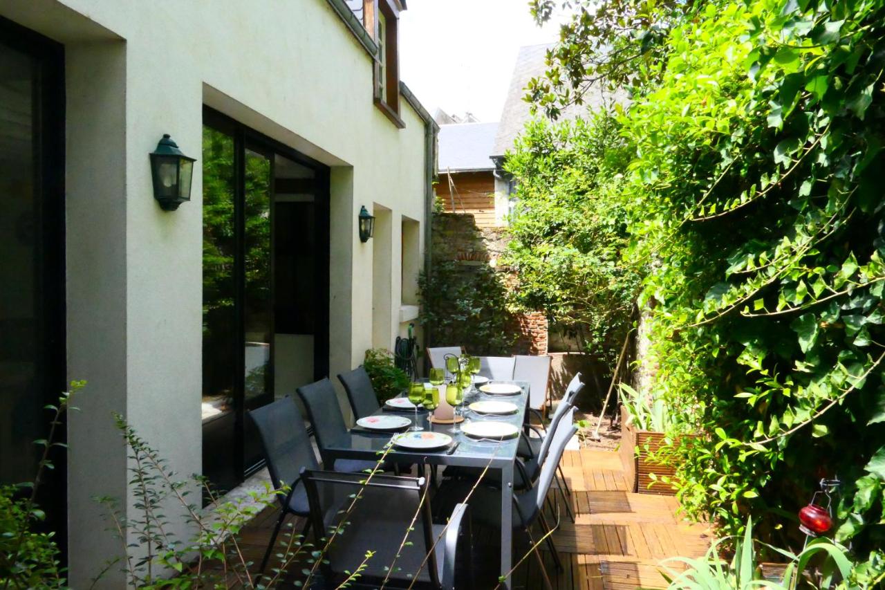 Maison en bord de Loire Le repaire du chat - B&B