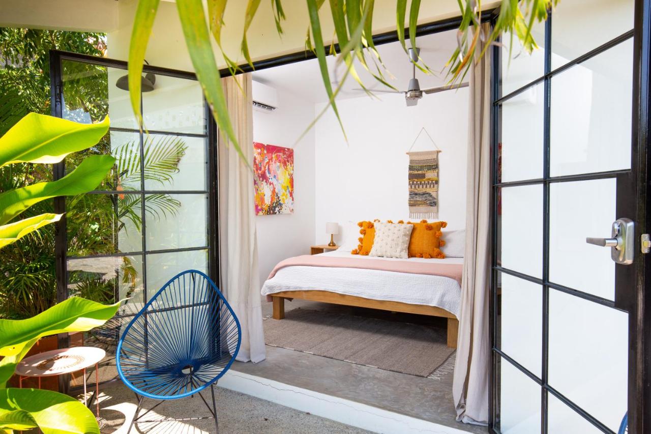 King bed, Kitchenette, Air Conditioning, Pool, Fast WiFi - Aire at Casa Calavera - Bed and Breakfast