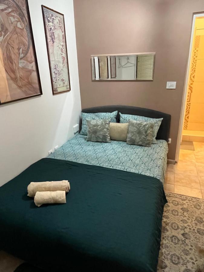 B&B Pančevo - Room Glorija 2 - Bed and Breakfast Pančevo