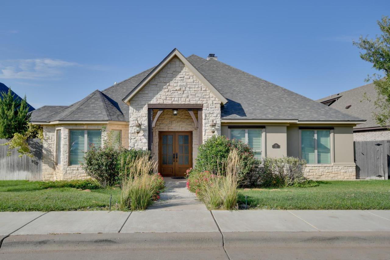 Spacious Amarillo Home 6 Mi to Downtown! - B&B