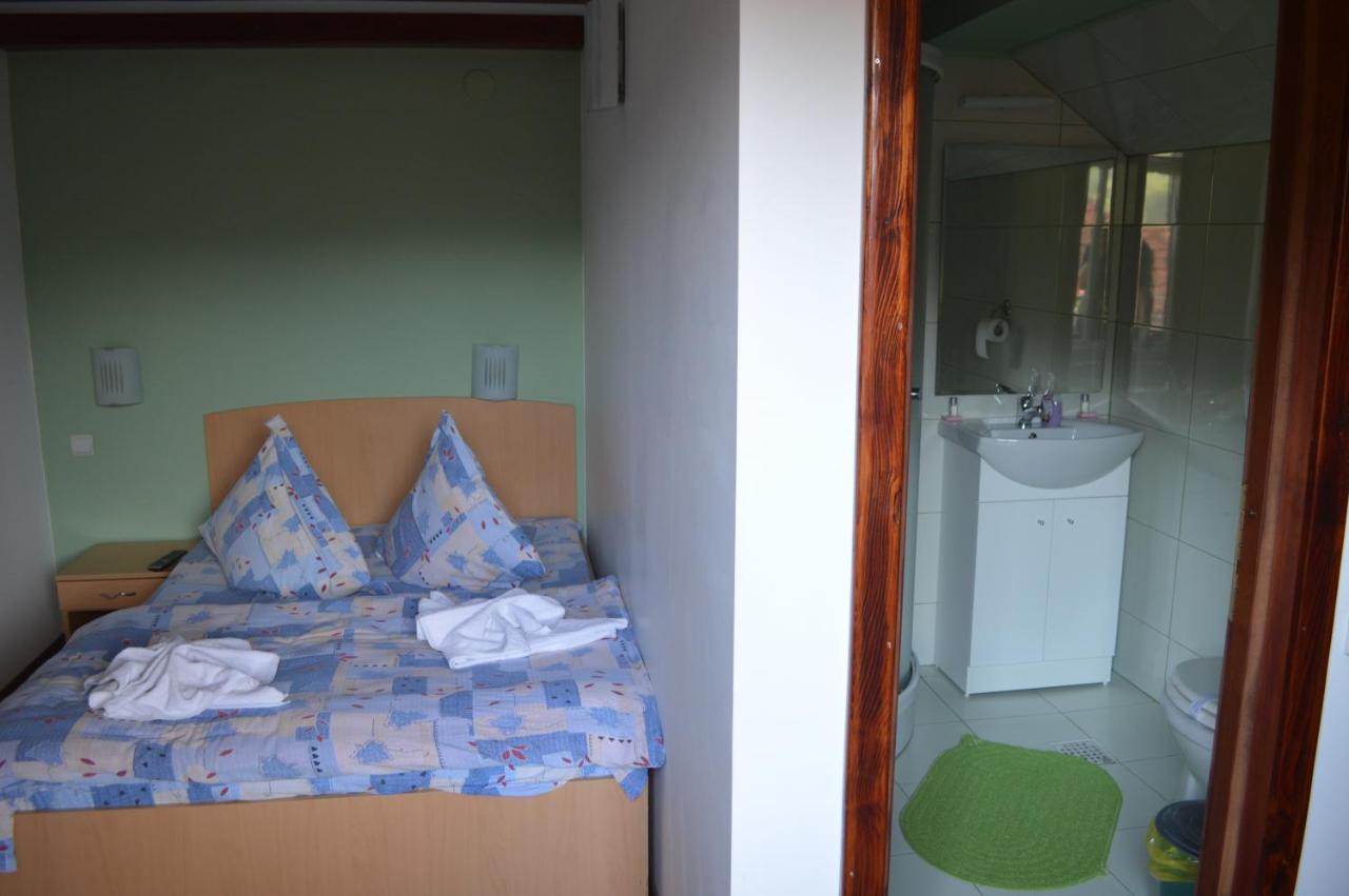 Single Room with Private Bathroom