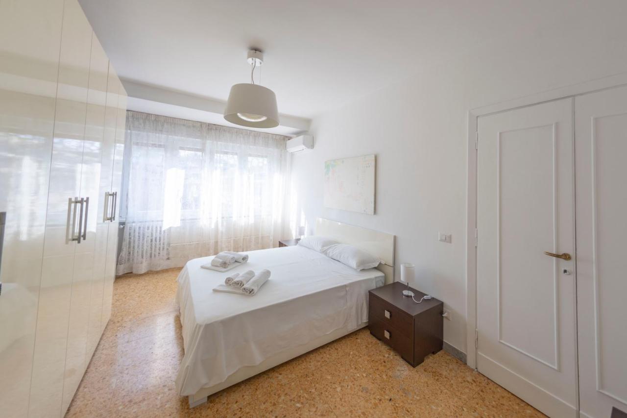 B&B Roma - [Centro Storico-5min Vaticano] Domus - Bed and Breakfast Roma