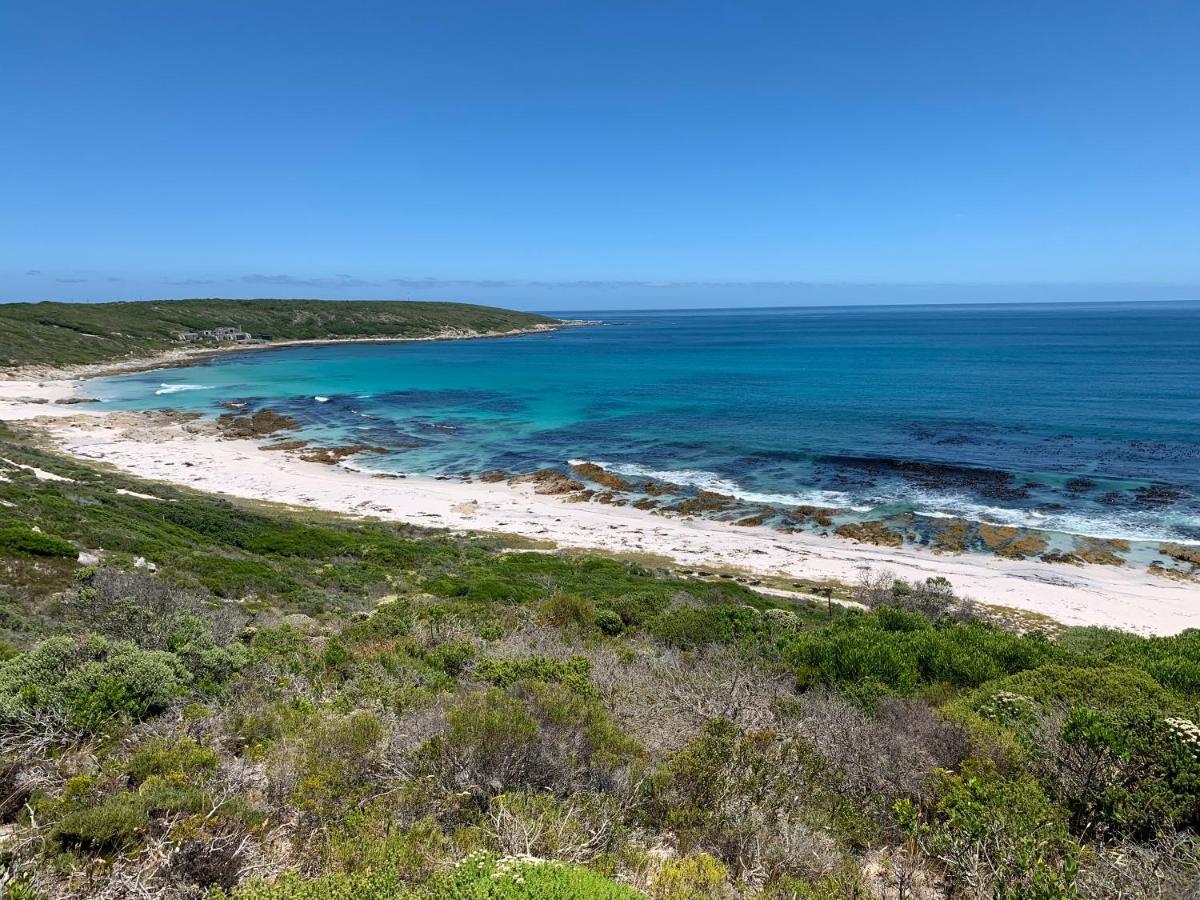 Romansbaai Collection - B&B Gansbaai