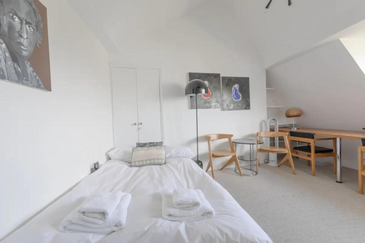 B&B London - Compact & Light Studio Flat - Ladbroke Grove - Bed and Breakfast London