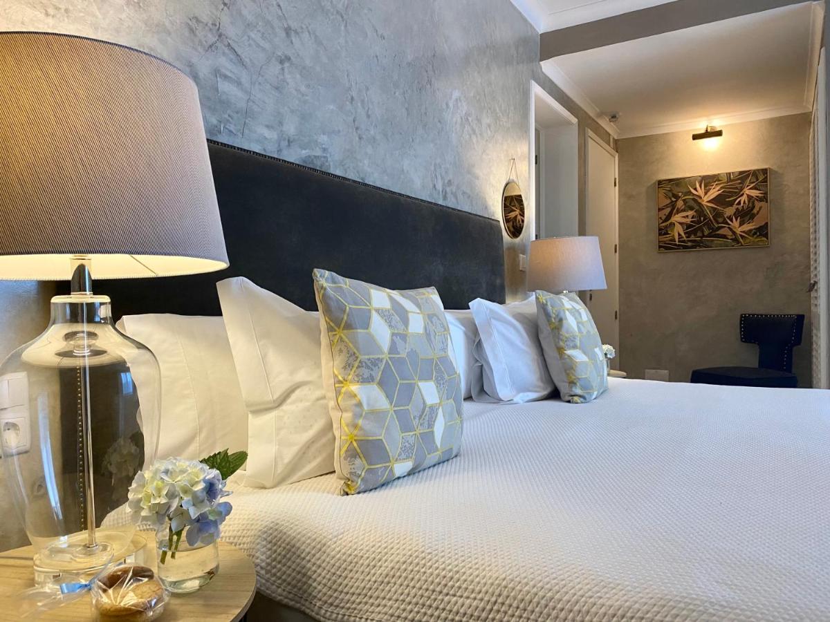 Deluxe Double Room with Balcony and Sea View