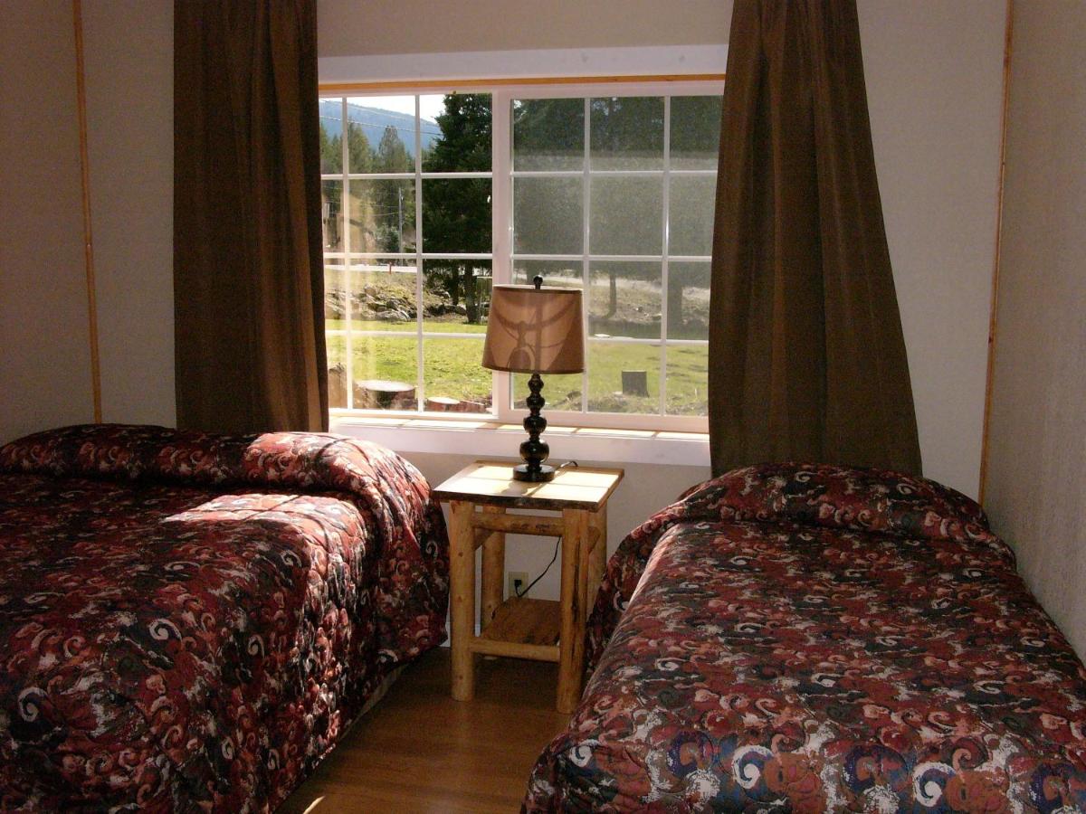 B&B Packwood - Mountain View Lodge - No Pets allowed - Bed and Breakfast Packwood
