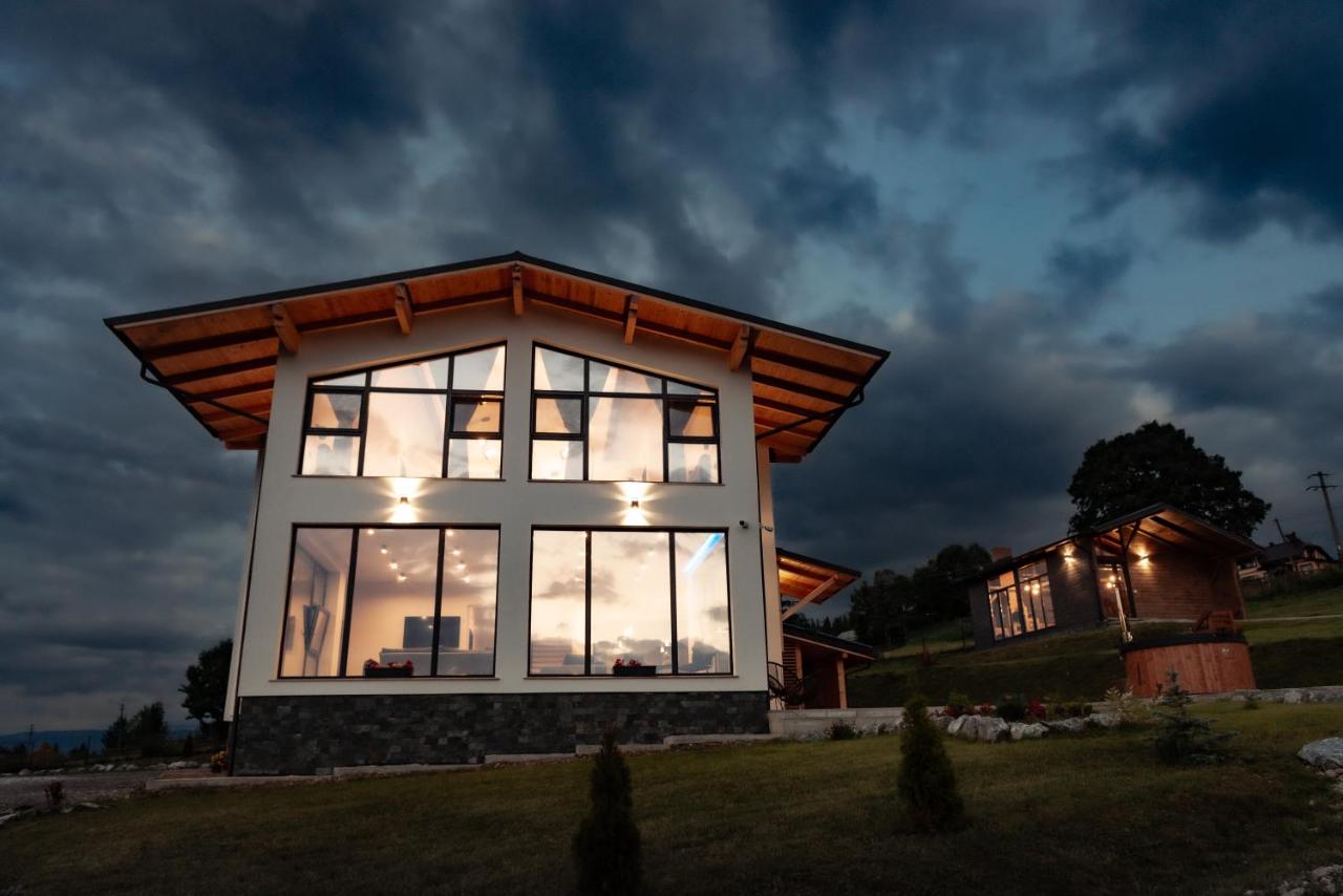 Watra Chalet - B&B