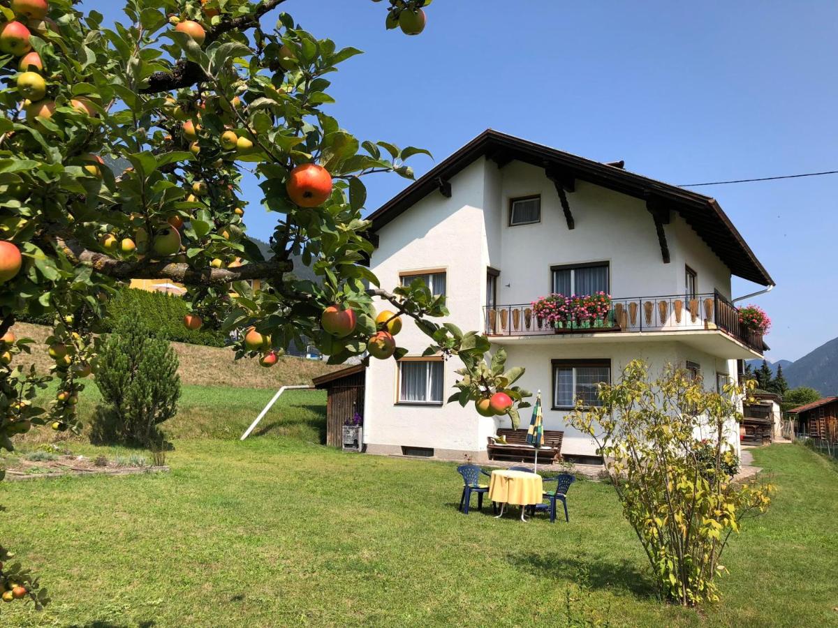 B&B Tarrenz - Haus Hermine - Bed and Breakfast Tarrenz