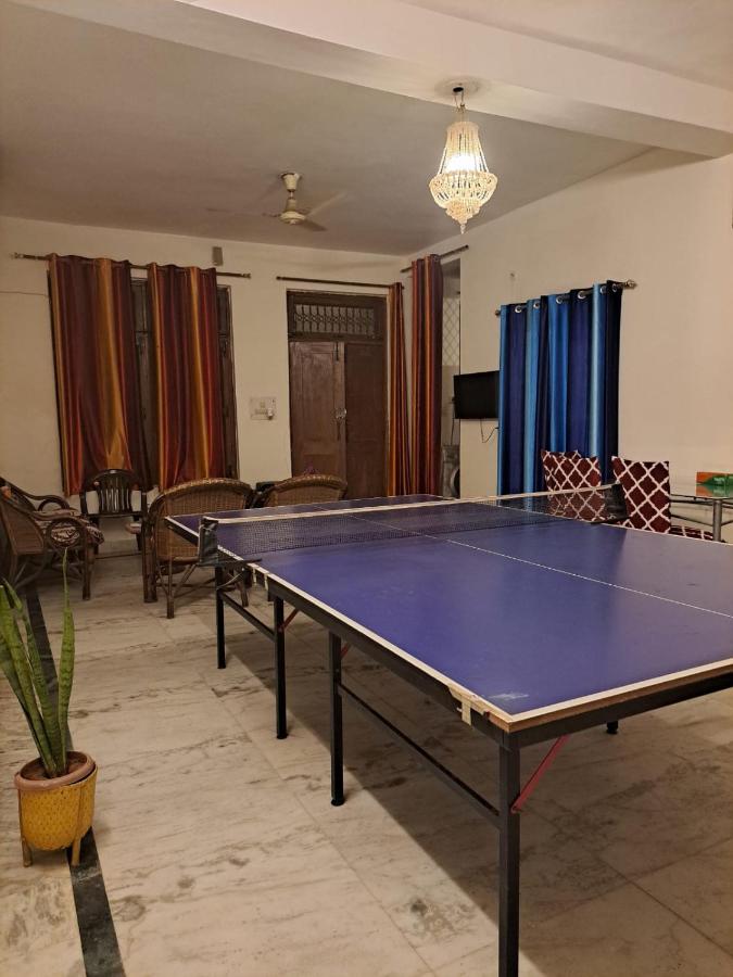 B&B Gurgaon - Jasmine Stay by Walias - Bed and Breakfast Gurgaon