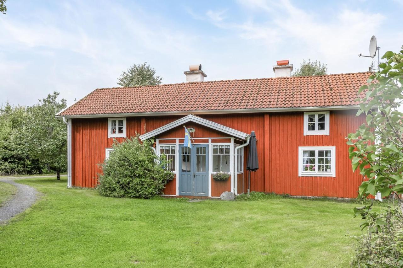 B&B Ljungby - Nice cottage in Bolmstad outside Ljungby - Bed and Breakfast Ljungby