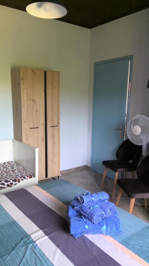 Triple Room with Private Bathroom