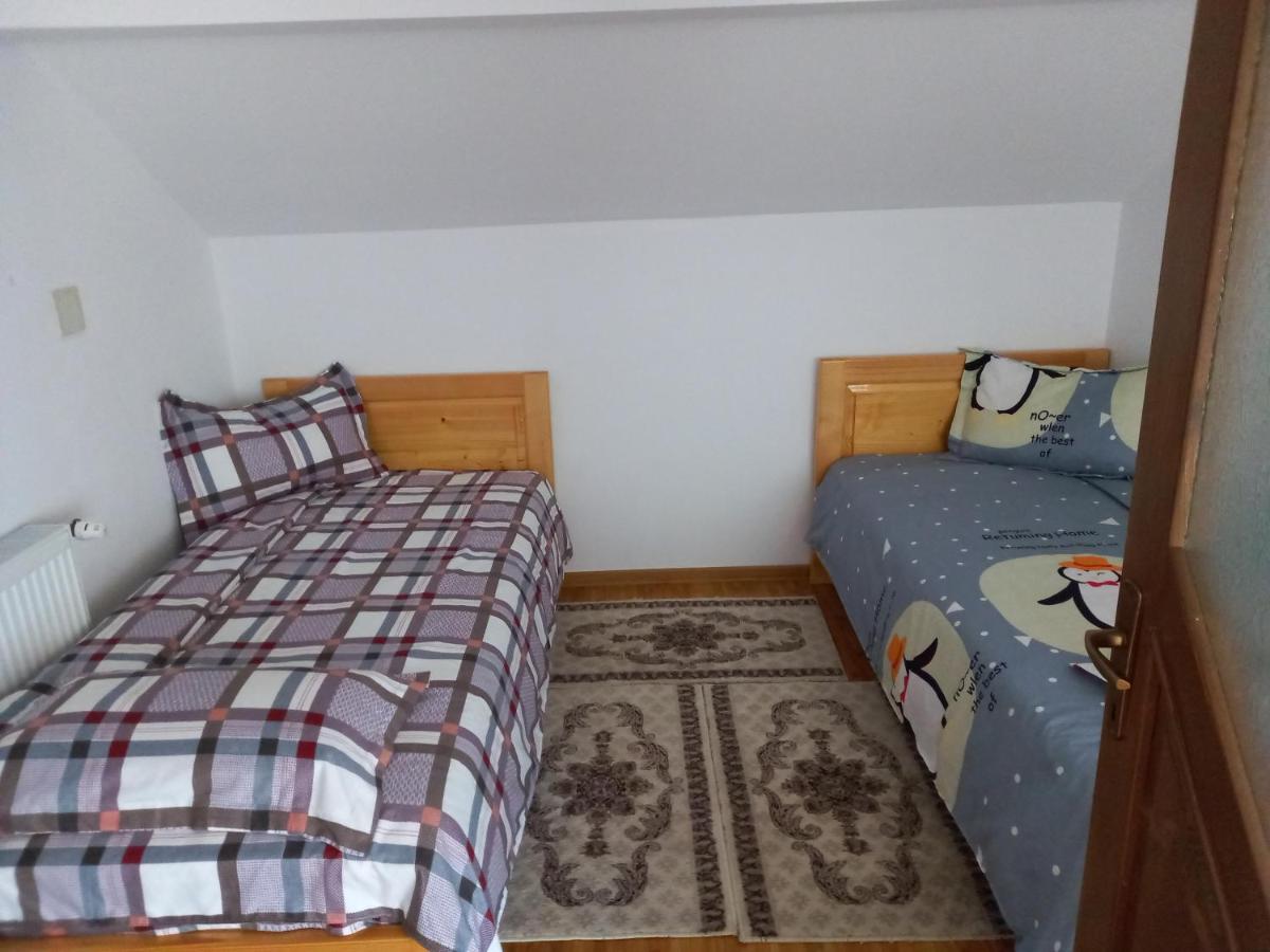 Cabana Forest - Ferienwohnung Piatra Fântânele