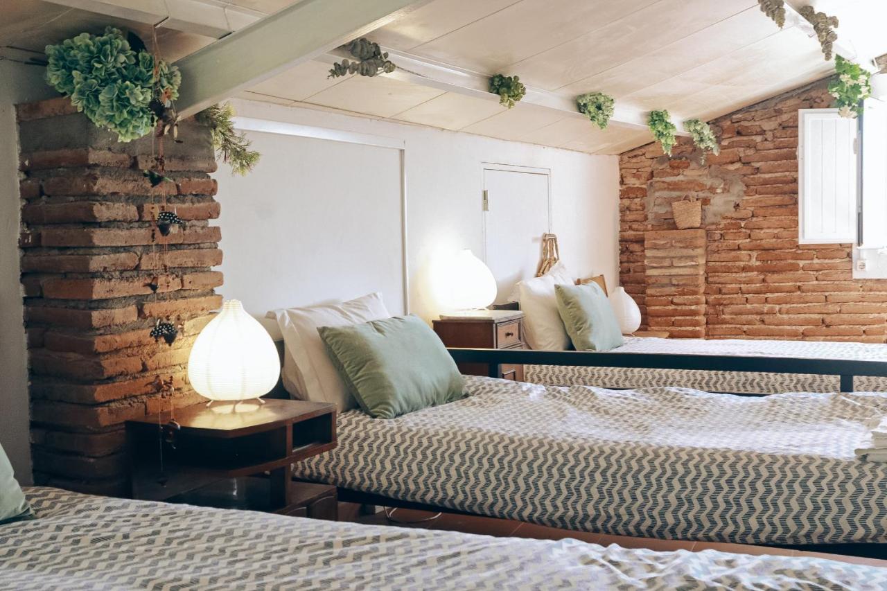 Quadruple Room with Private Bathroom