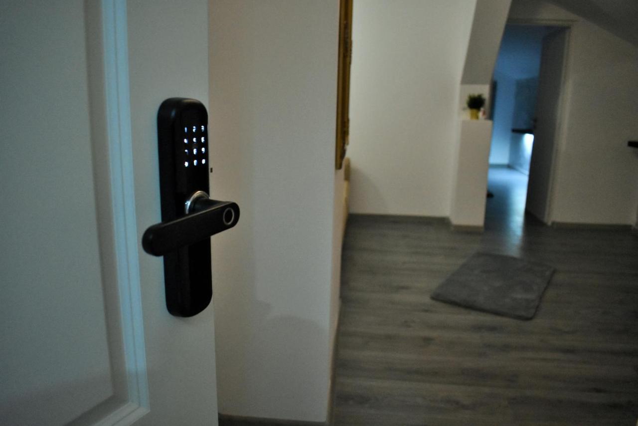 Camera Familiare con Bagno Privato