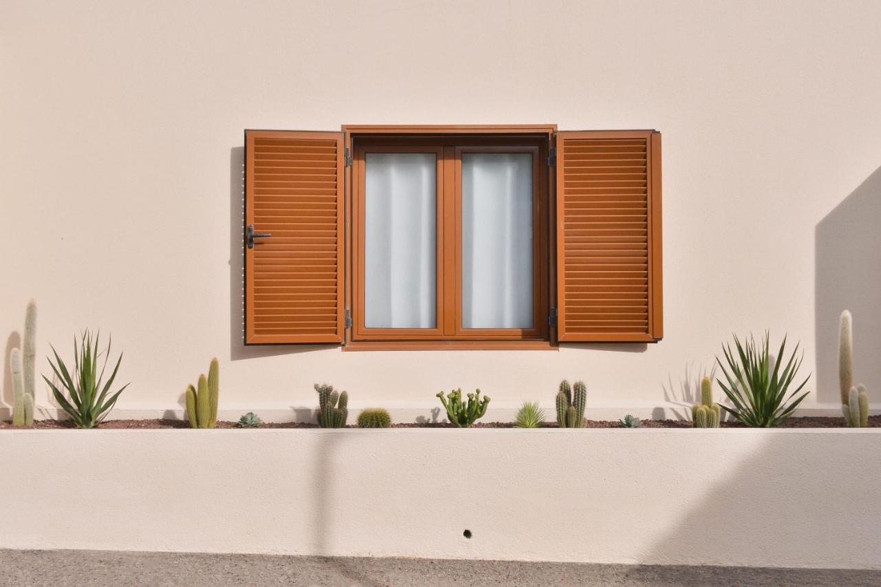 MareTerra - Sunny Family Villa with Terrace, Barbecue and Pool - B&B Corralejo