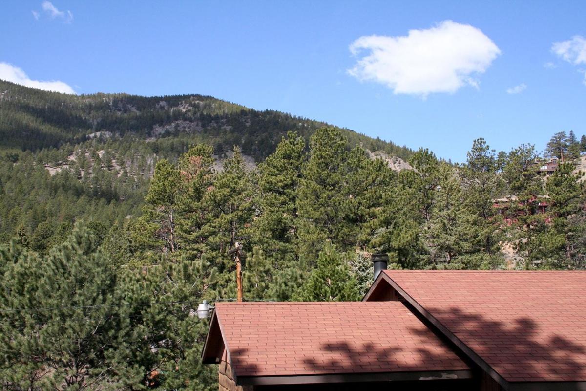Timber Creek Chalets- 12 chalet - B&B