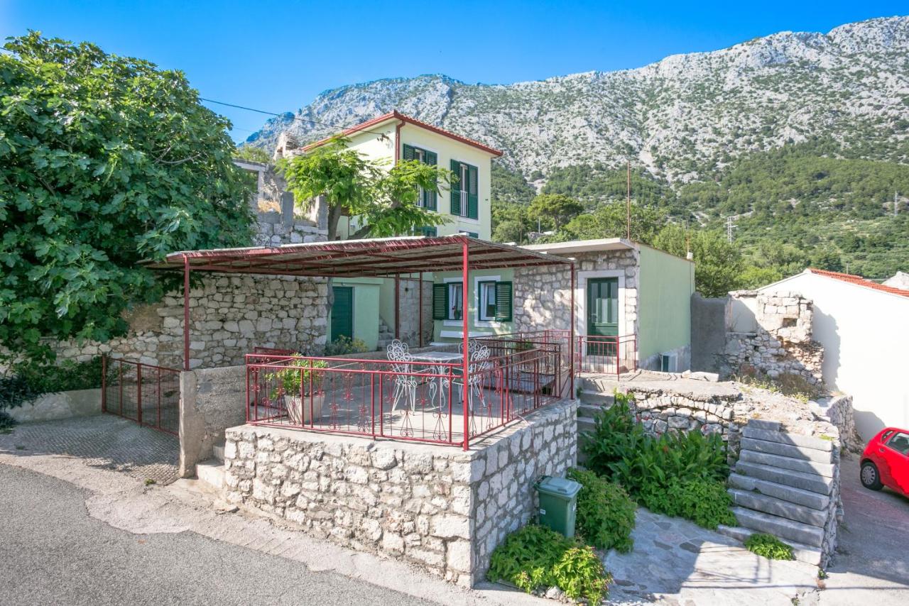 B&B Igrane - Holiday house with a parking space Igrane, Makarska - 8332 - Bed and Breakfast Igrane