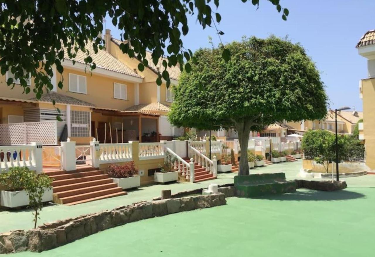 4-room house Las Americas, Las Vistas beach - B&B Playa de las Américas