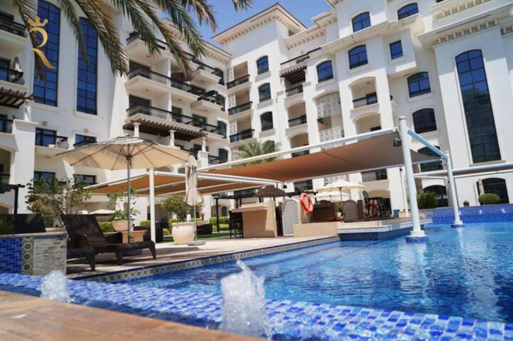 Your 1BR Retreat on Yas Island Blue Sapphire Apartment - B&B
