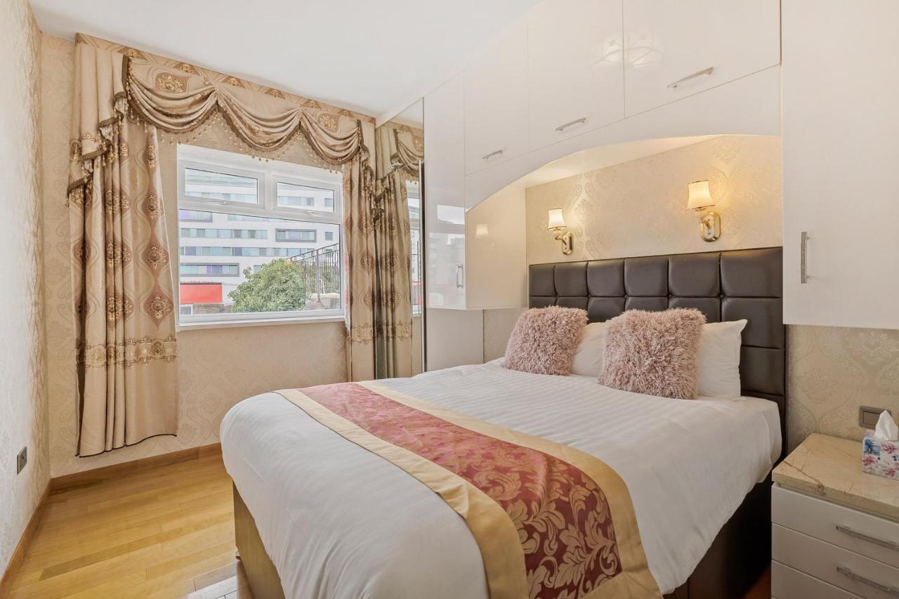 Luxury Oceana Apartment, Central City Centre, Newly Refurbished - B&B