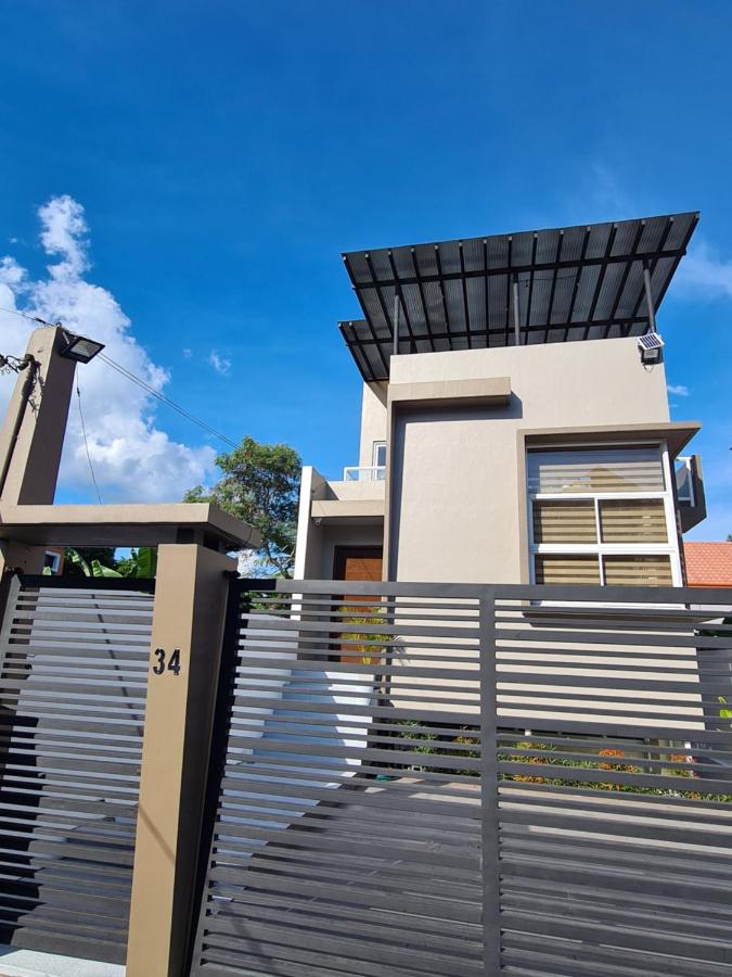 Serenity Home near Ayala Malls Serin - B&B