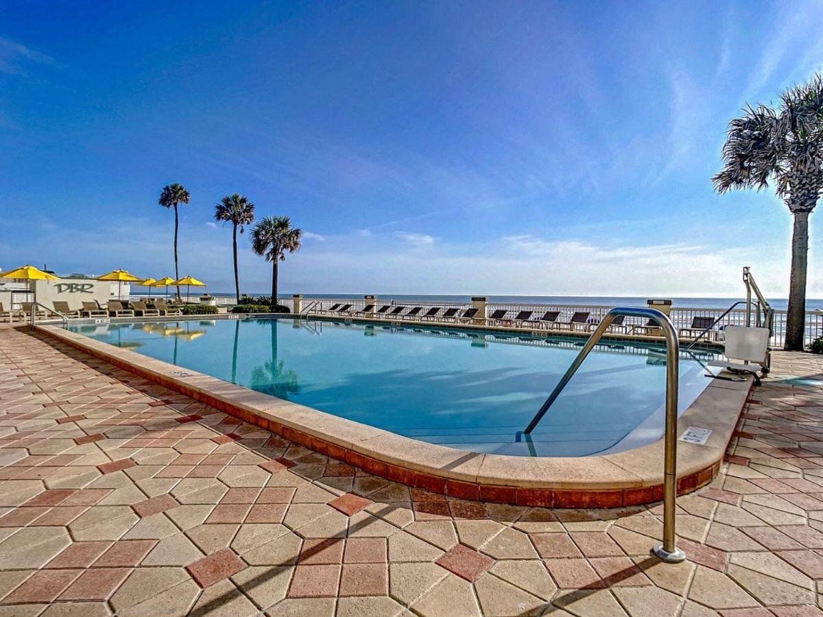 Modern Beach Condo-Daytona Beach - B&B
