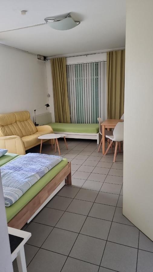 Chambre Triple avec Salle de Bains Privative