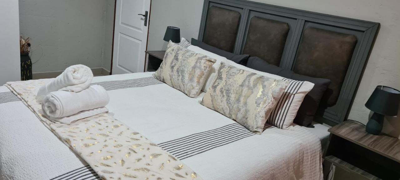 Camera Matrimoniale Deluxe con Doccia