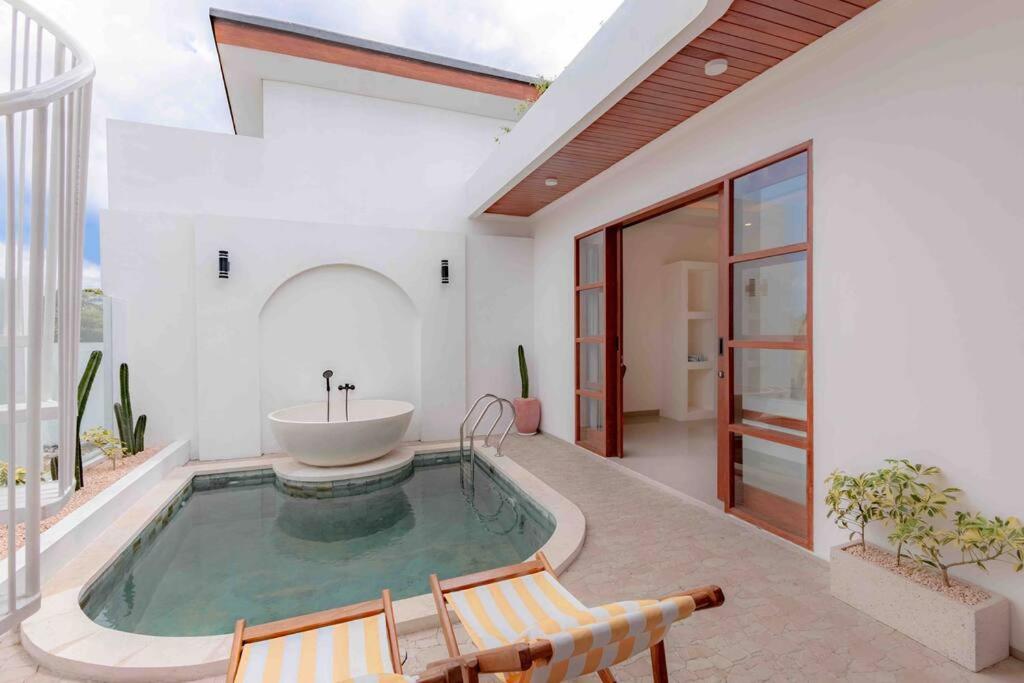 Stylish Tropical Villa Hideaway!!! - Chambres d’hôtes Canggu