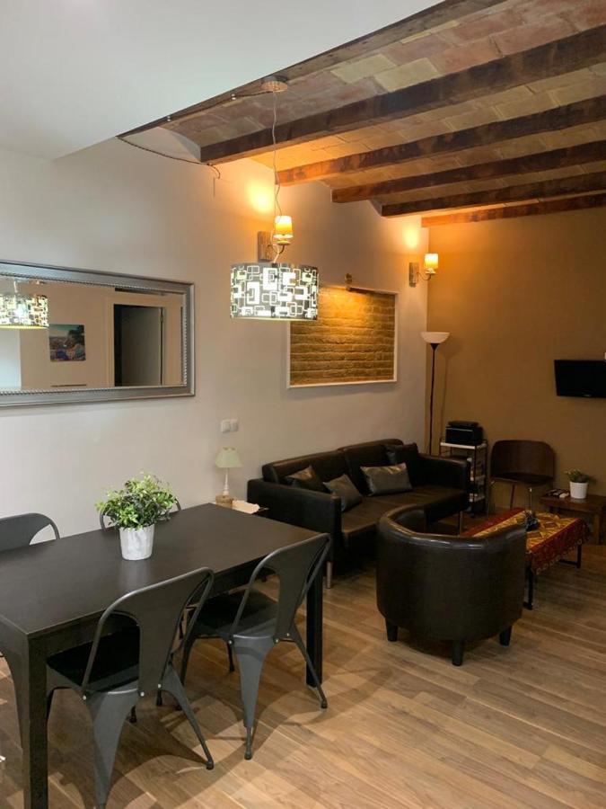 B&B Barcelone - Apartament modern al carrer Blai, Poble Sec - Bed and Breakfast Barcelone