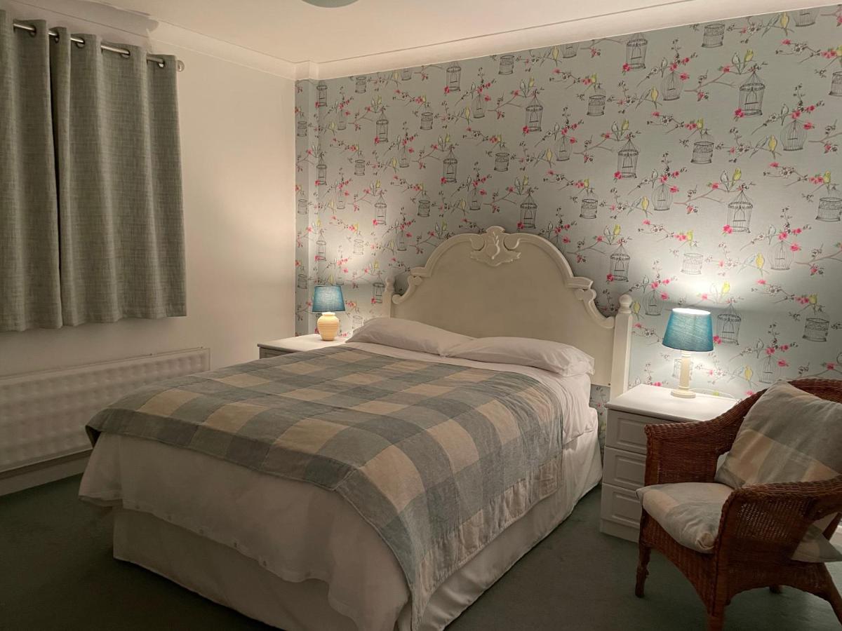 Double Room with Shared Bathroom