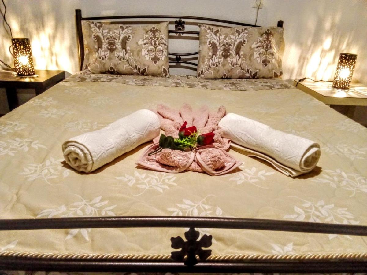 Tanias House - B&B Siátista