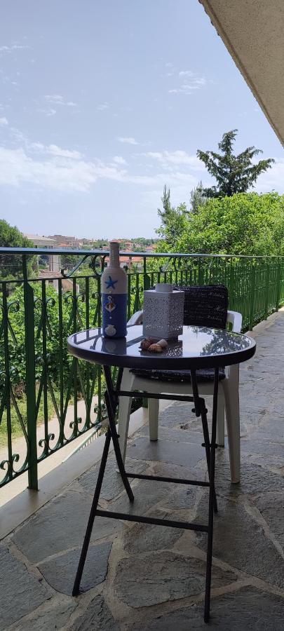 Aris house - Ferienwohnung Vília