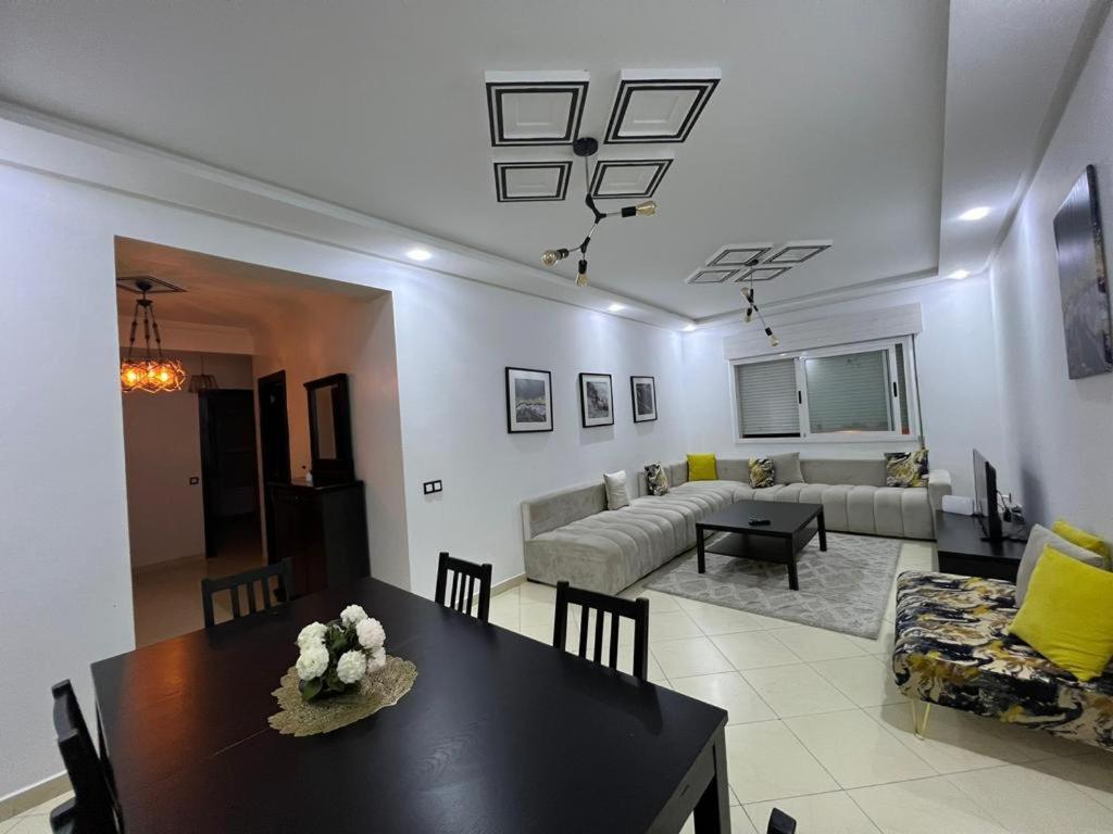 Residence meaxpa adres Av Youssef ibn tachfine 4 Tanger - B&B Tangier
