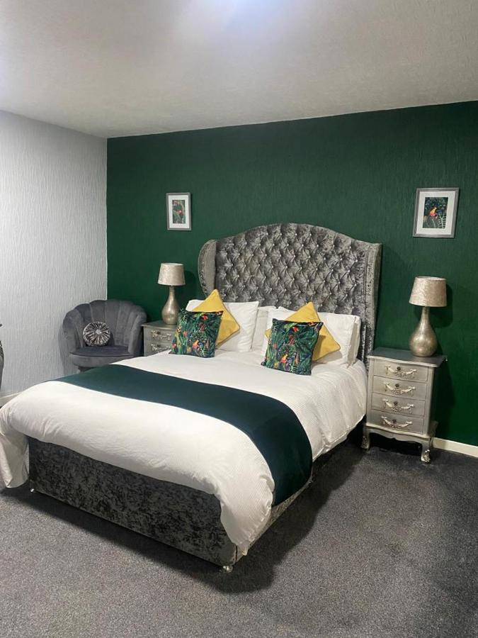 Saphire Glasgow Apartments - Ferienwohnung Giffnock