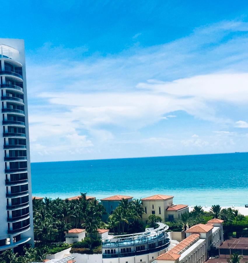 B&B Miami Beach - OCEAN VIEW STYLISH 1BR 1BA BEACH CONDO+PARKING - Bed and Breakfast Miami Beach
