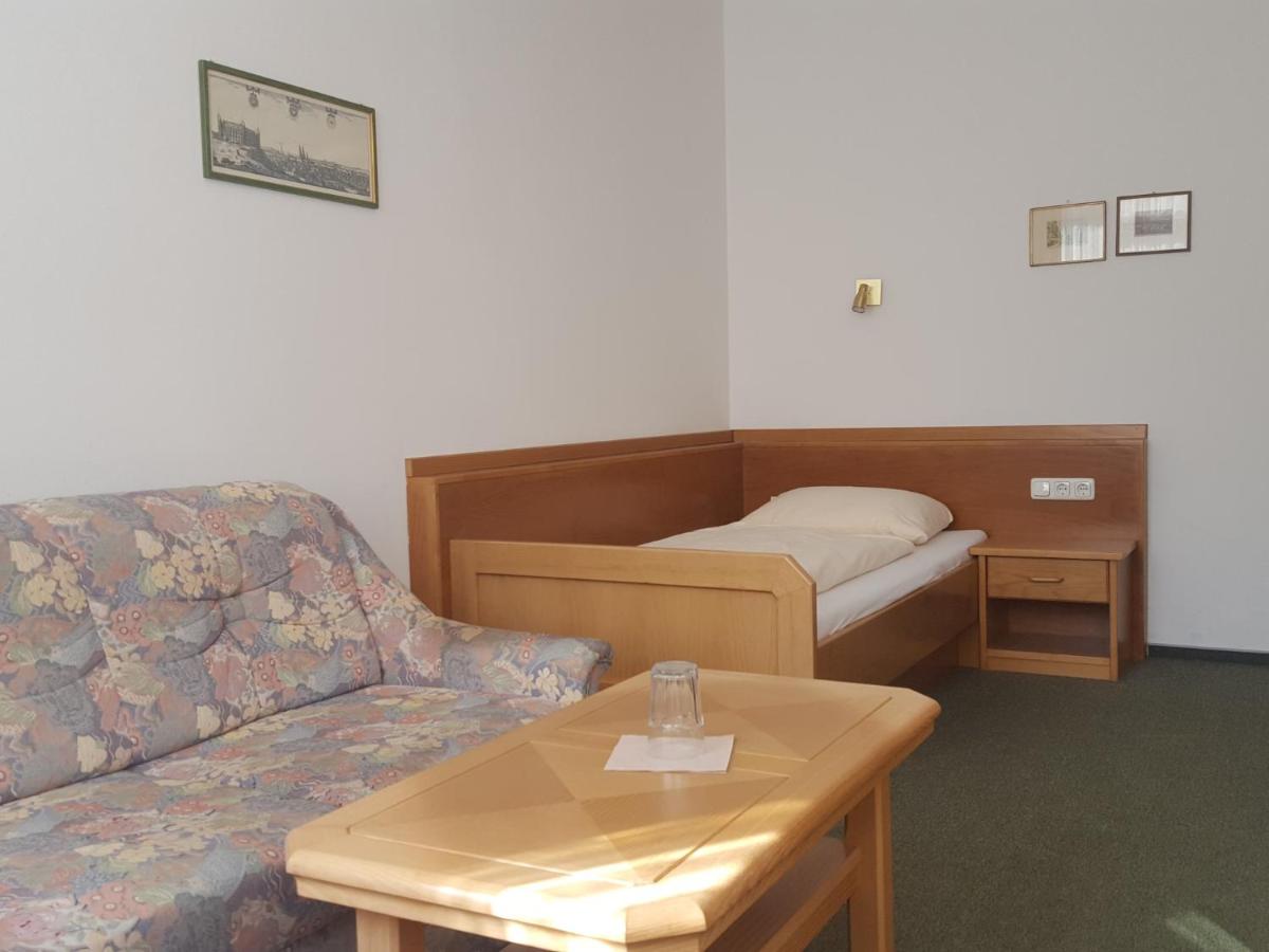 Chambre Simple - Vue sur Montagne