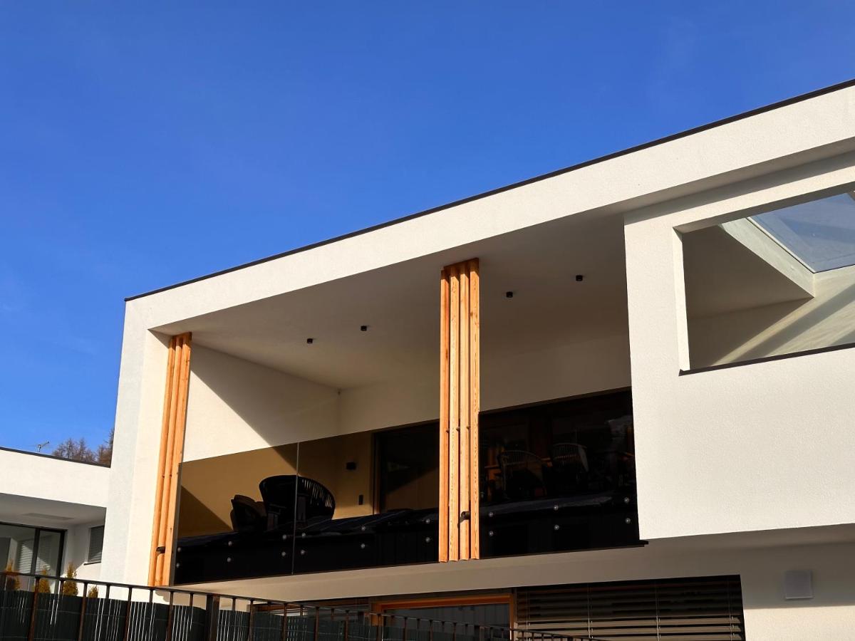 Premium Apartment am Haidersee und Reschensee - Resort Haideralm Schöneben - Chambres d’hôtes San Valentino alla Muta