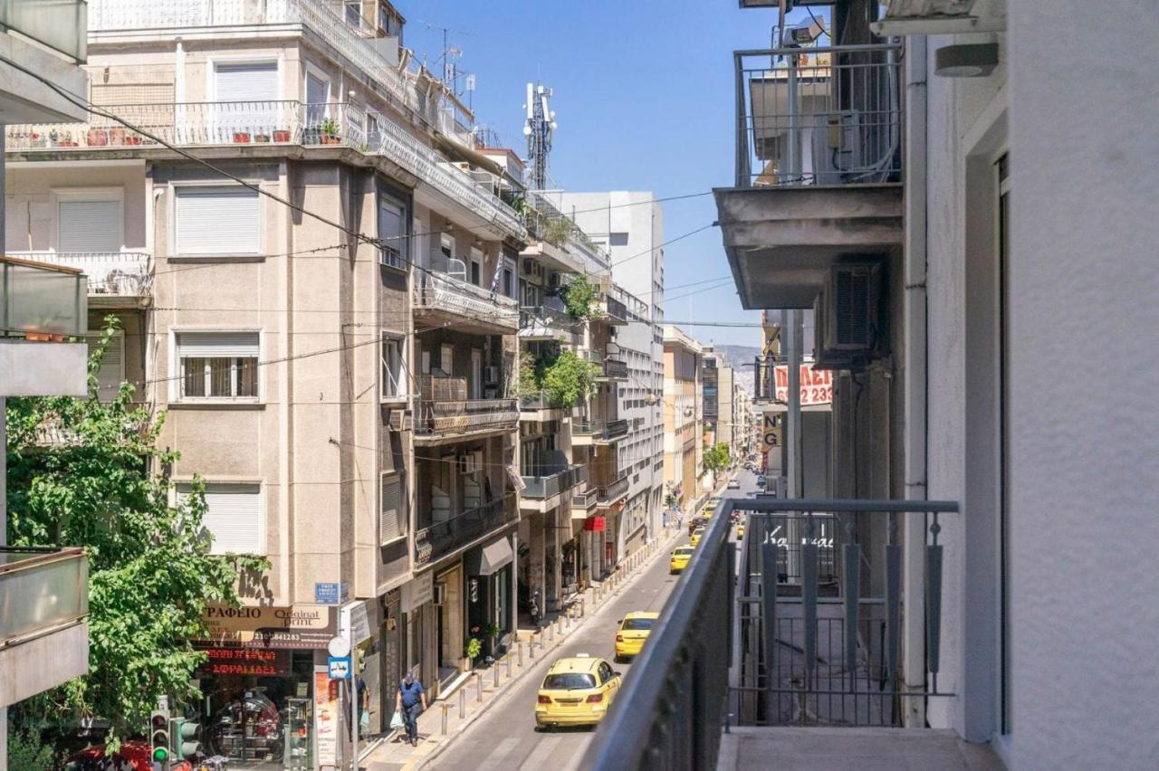 LIV - Modern Flat in Kolonaki - B&B