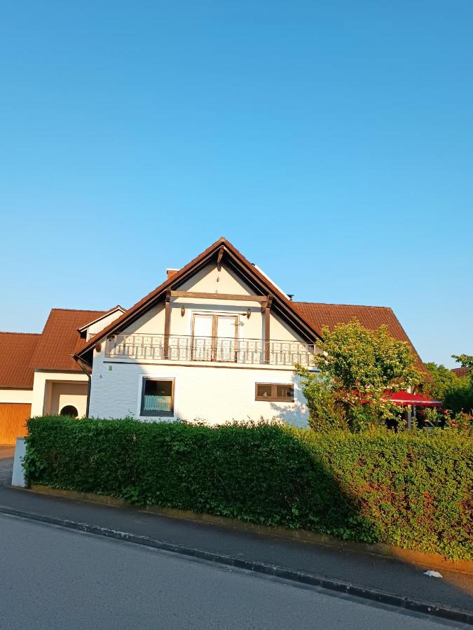 Ferienwohnung In Bestform - Ferienwohnung Merkendorf