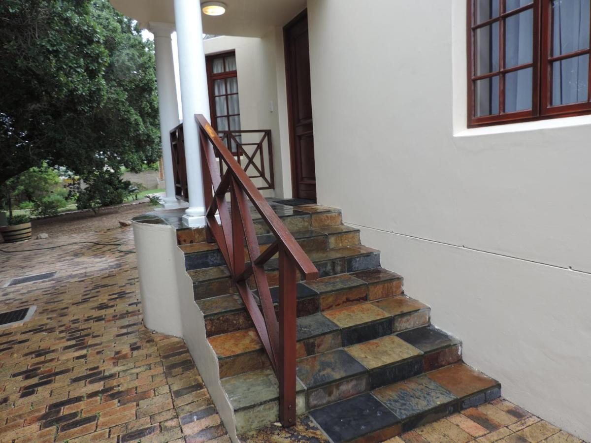 One-Bedroom Cottage