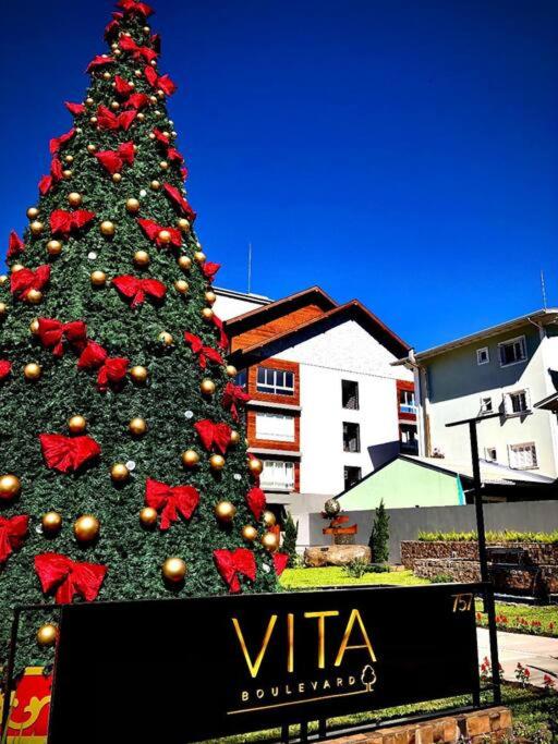 Gramado Centro ao lado das compras e Rua Coberta Vita - B&B
