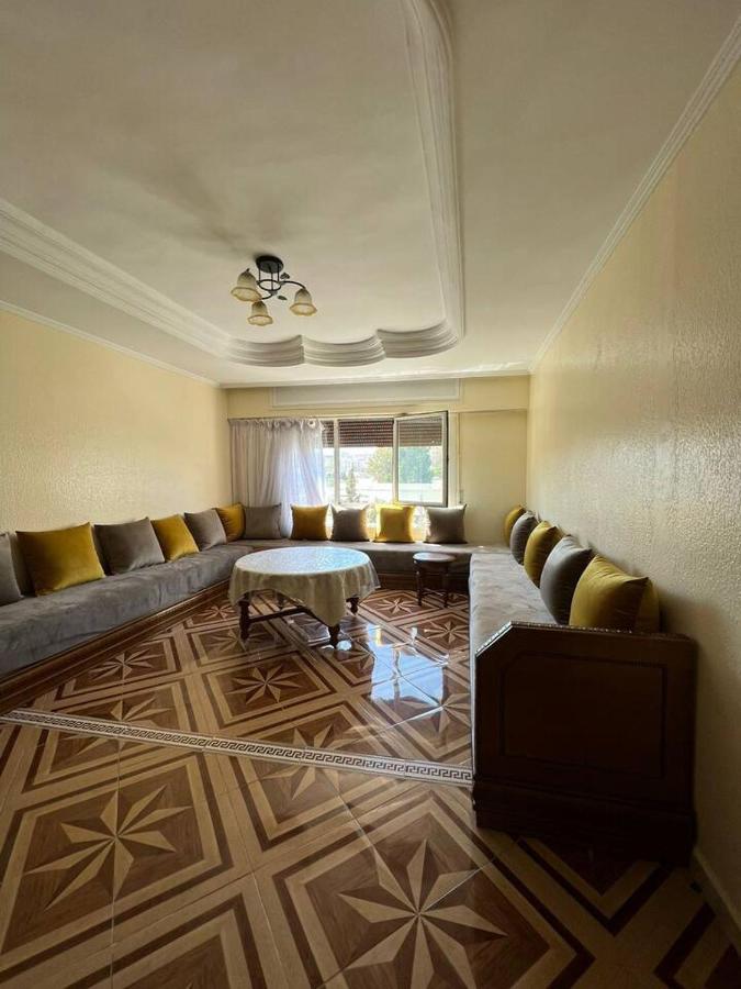 Lovely 3 Bedroom Vacation Home With Patio - B&B Tánger