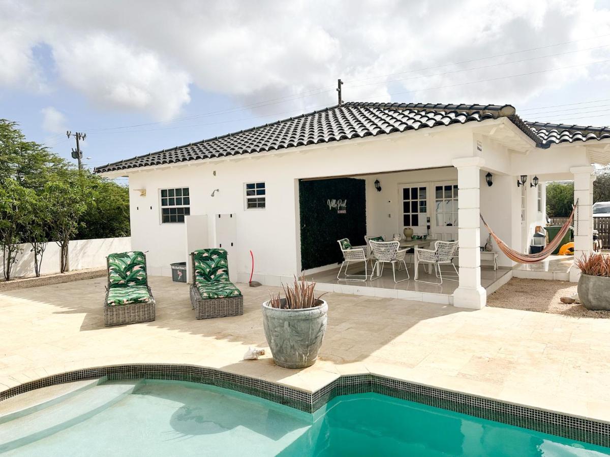 Villa Pearl - Steps from the Sea - B&B Kralendijk