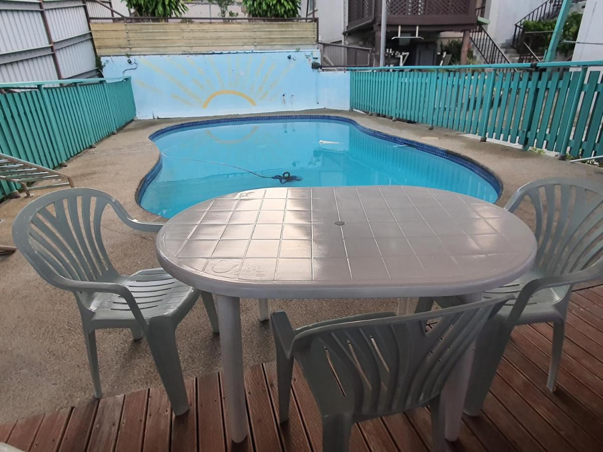 Spacious 3 BRM Apartment - Bed and Breakfast Suva