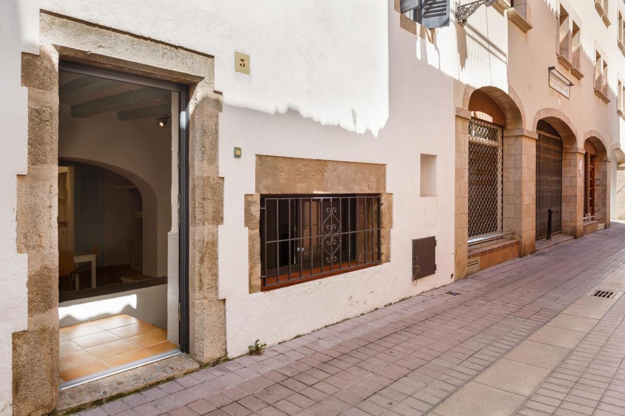 Lets Holidays COZY HOUSE in the CENTER of TOWN - Chambres d’hôtes
