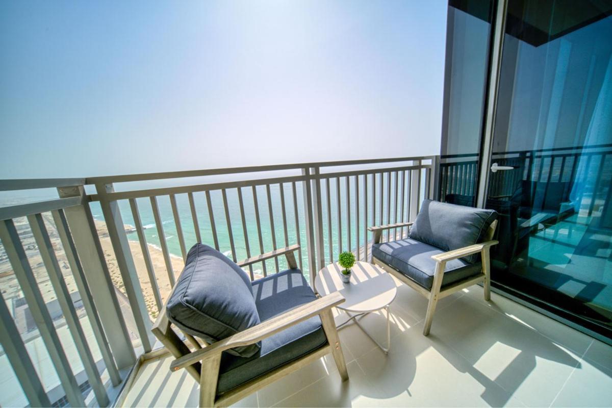 2 BR Marina View 5242 Emaar by PK Holidays - B&B Dubai